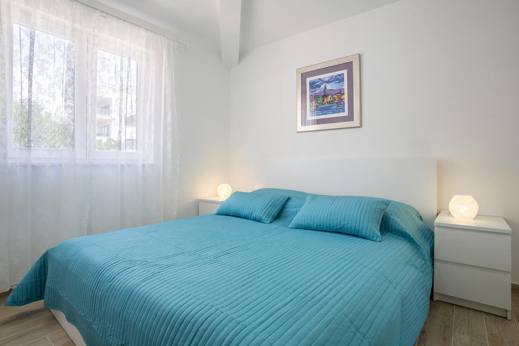 Apartments Oleandar Rogoznica  Room photo